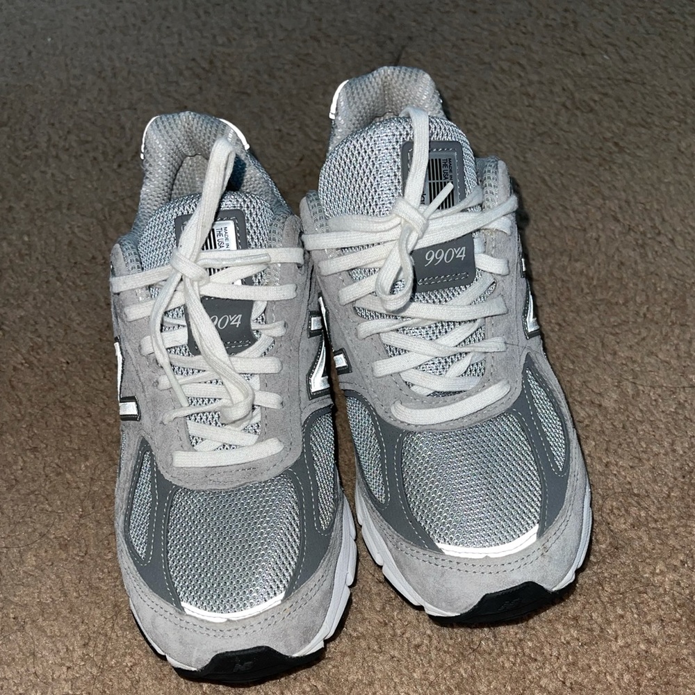 New balance 990v4 7.5